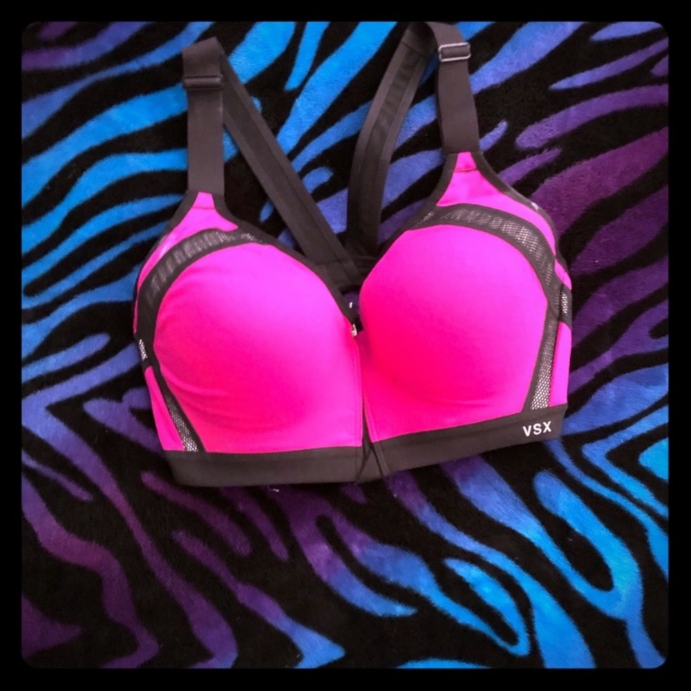 Victoria Secret Pink VSX Sports Bra